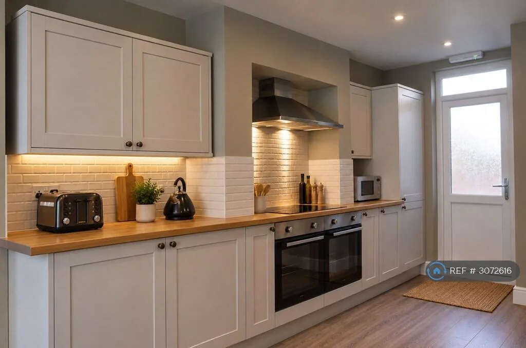 7 bedroom terraced house for rent