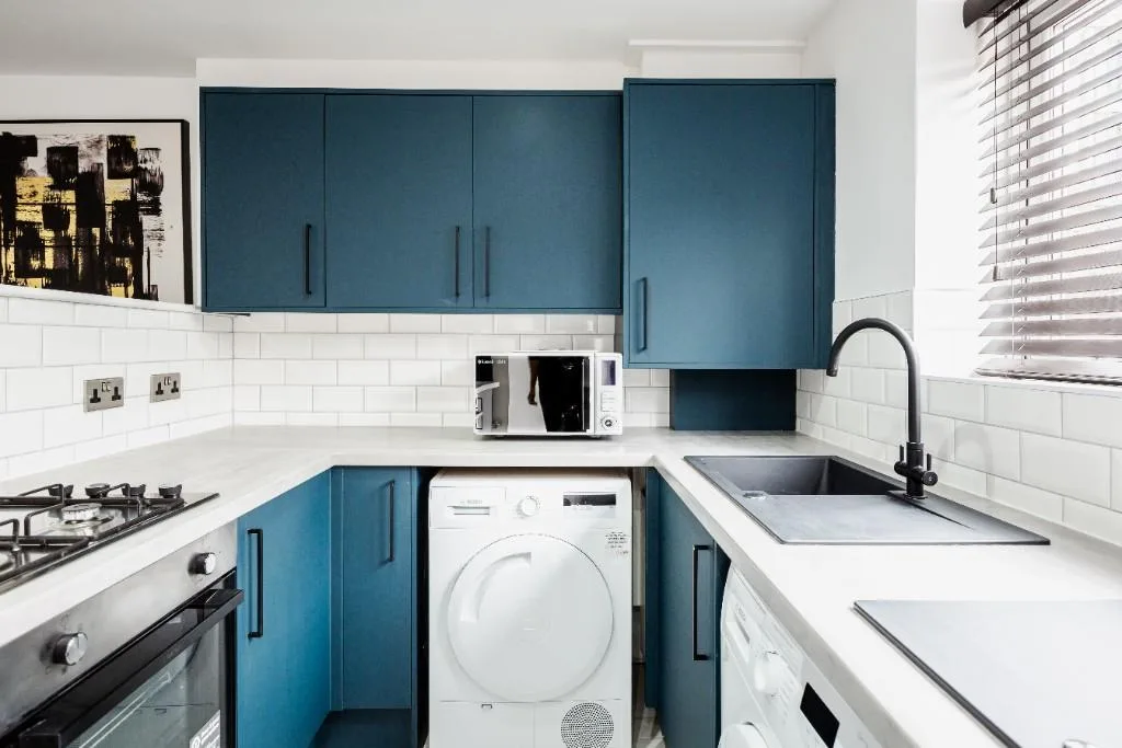 6 bedroom terraced house for rent