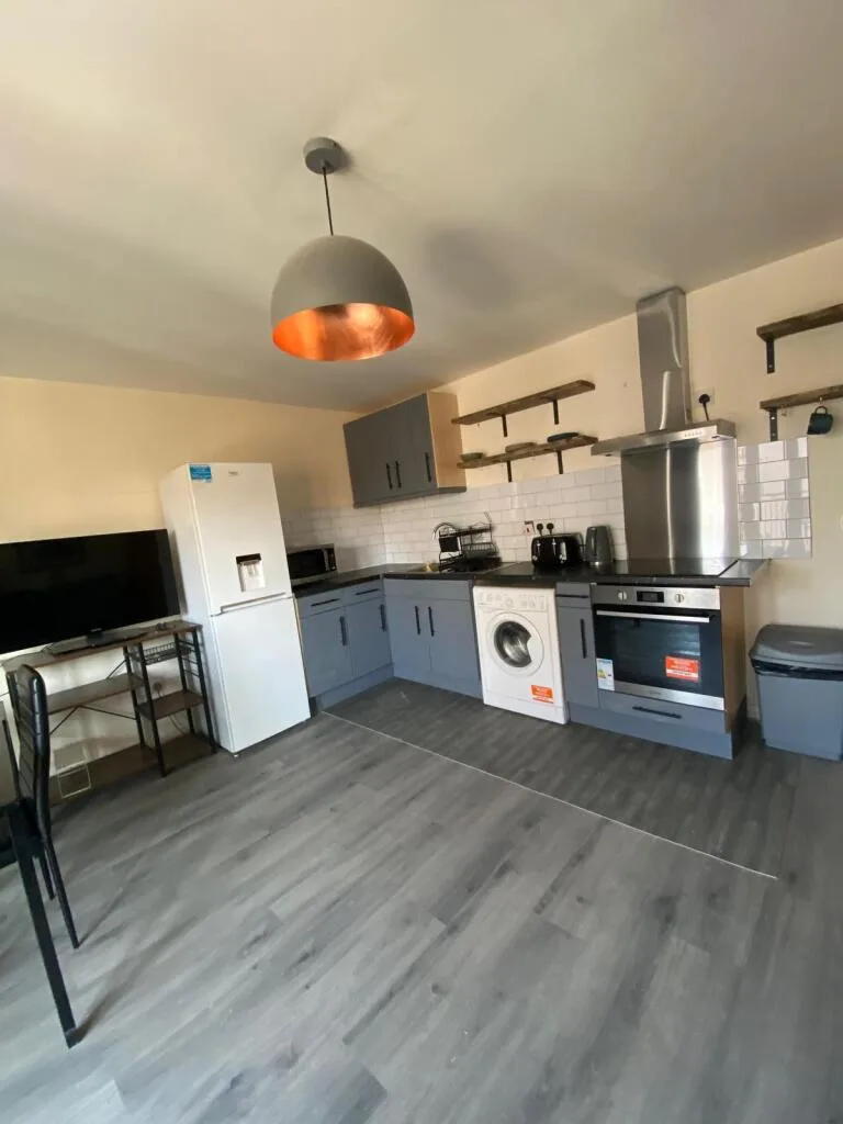 2 bedroom flat for rent
