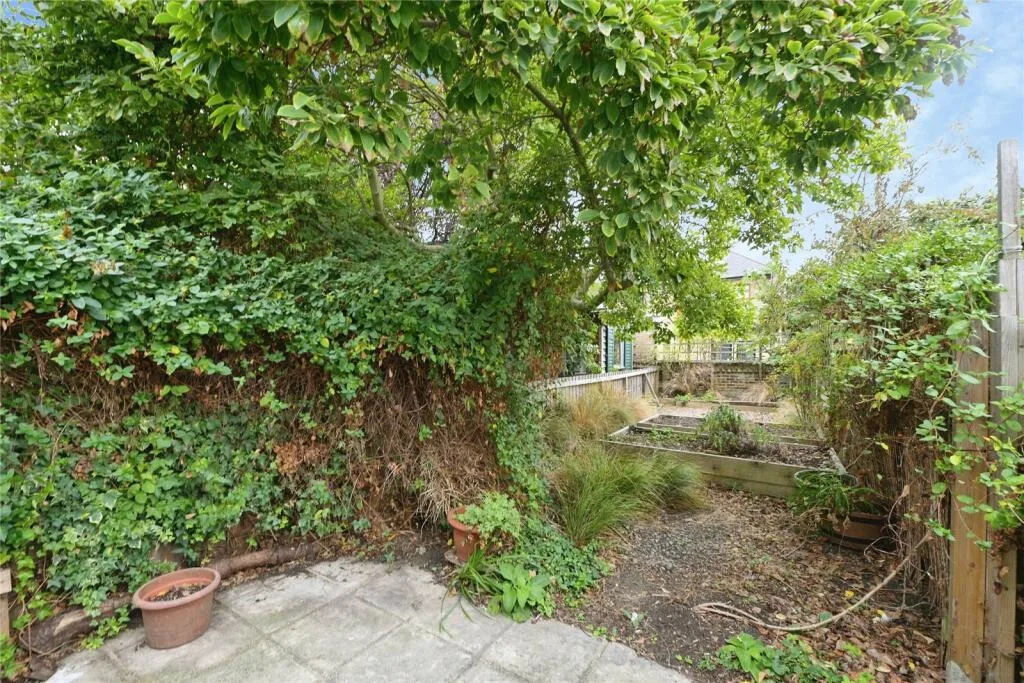 2 bedroom terraced house for rent