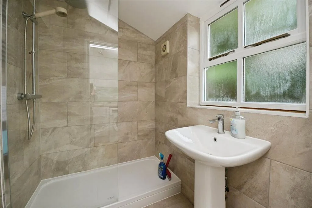 2 bedroom terraced house for rent