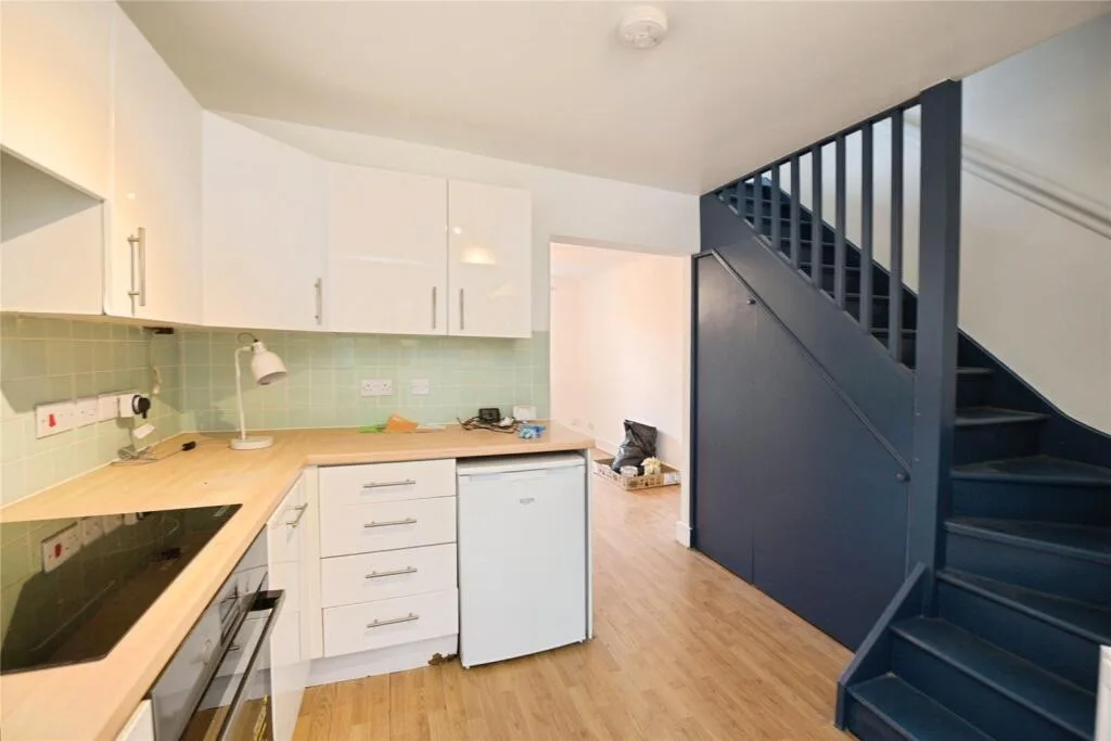 2 bedroom terraced house for rent
