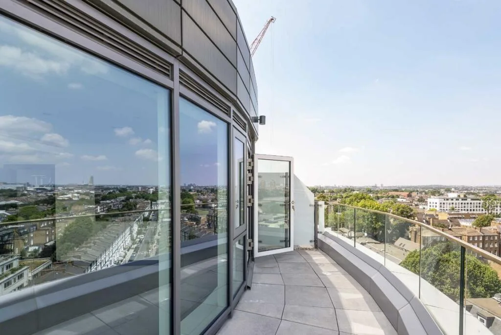 3 bedroom flat for rent