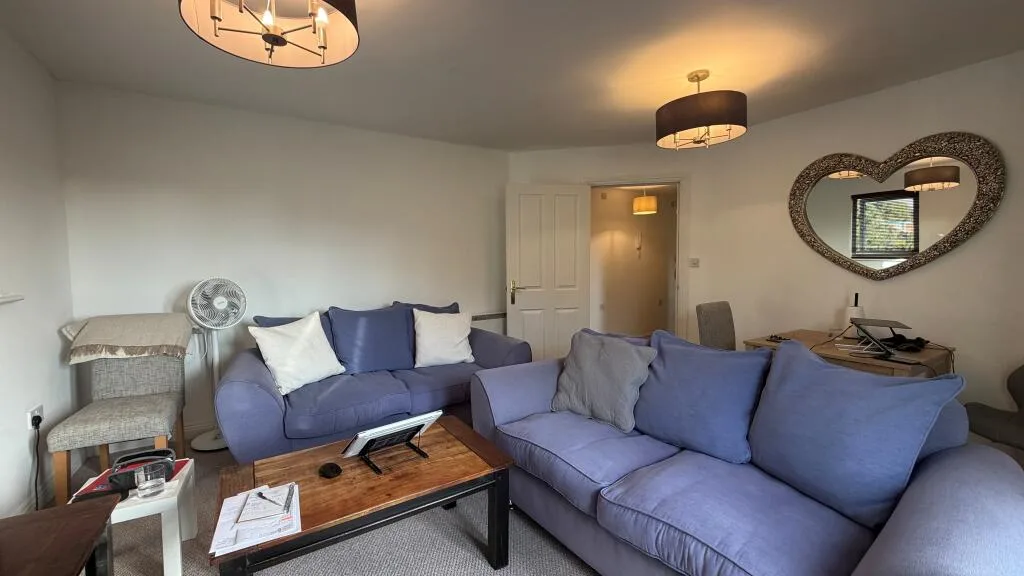 2 bedroom flat for rent