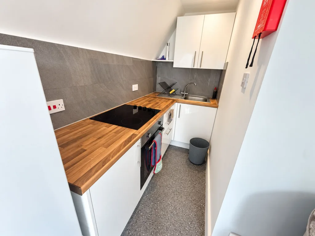 1 bedroom house of multiple occupation for rent