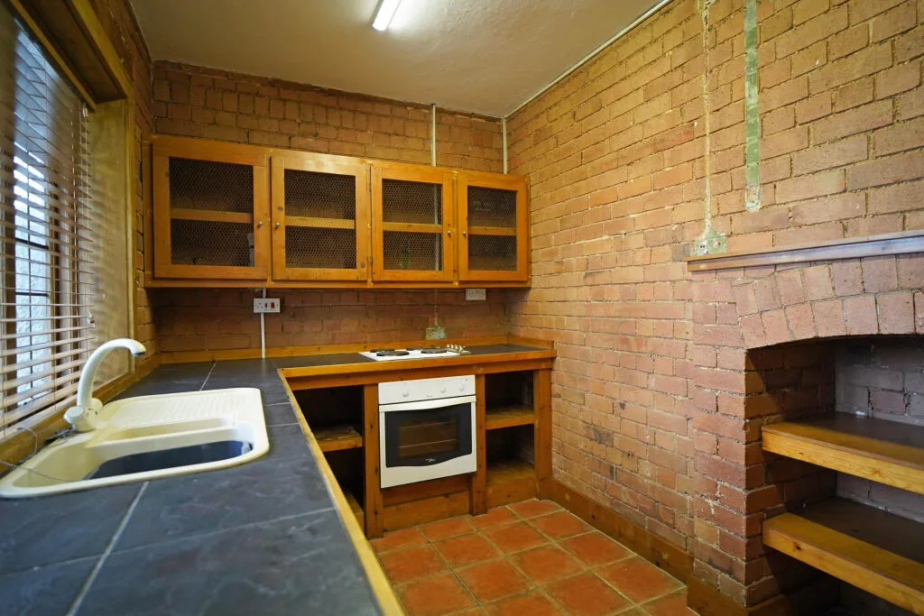 2 bedroom detached house for rent