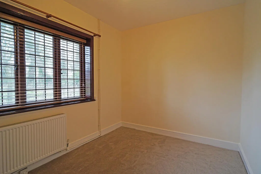 2 bedroom detached house for rent