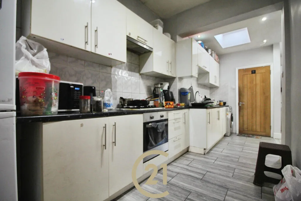 4 bedroom house for rent