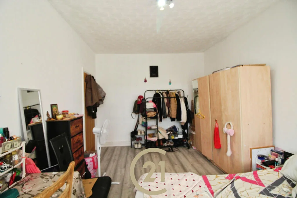 4 bedroom house for rent
