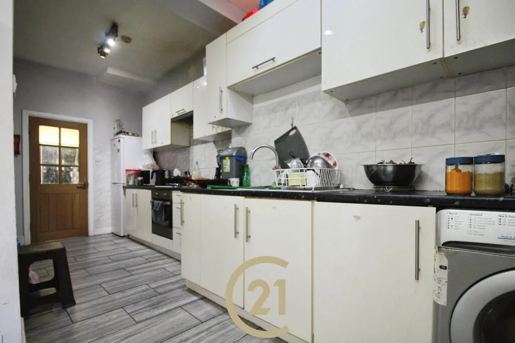 4 bedroom house for rent