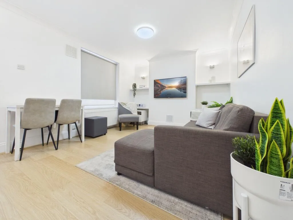 1 bedroom flat for rent