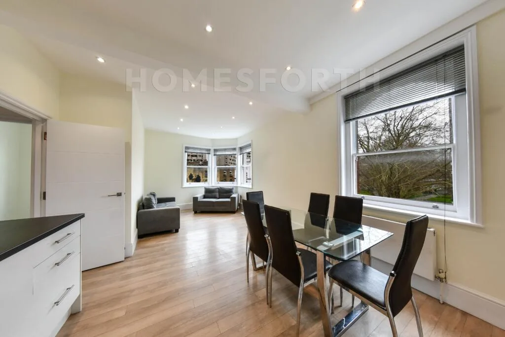 2 bedroom maisonette for rent