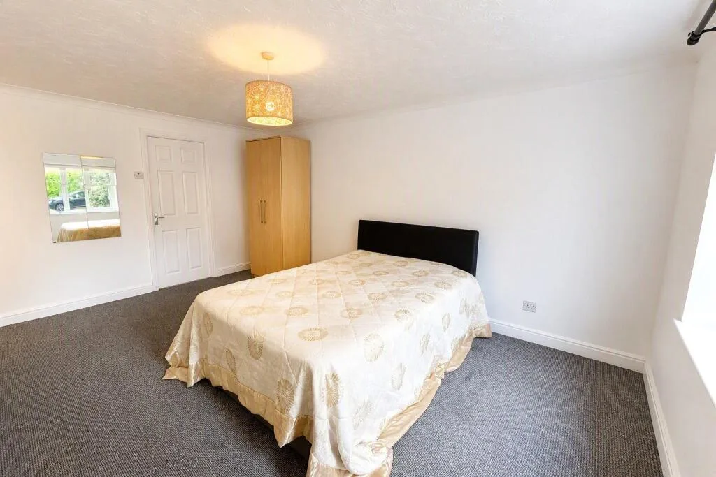 2 bedroom apartment for rent