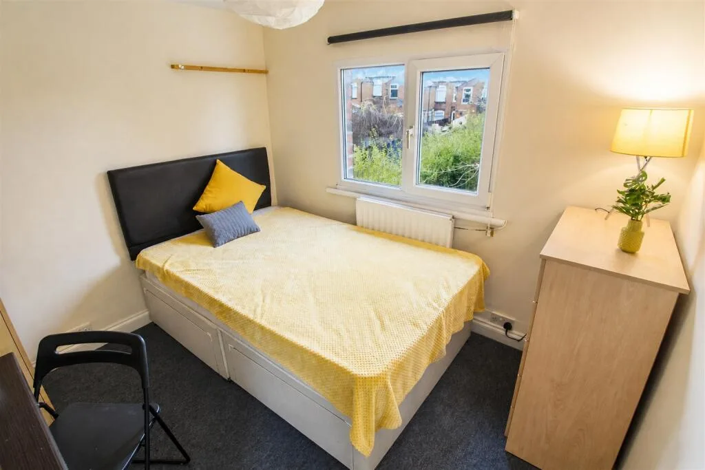 4 bedroom house for rent
