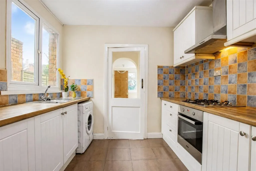 4 bedroom house for rent