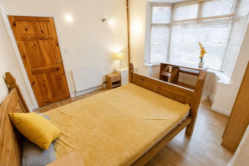 4 bedroom house for rent
