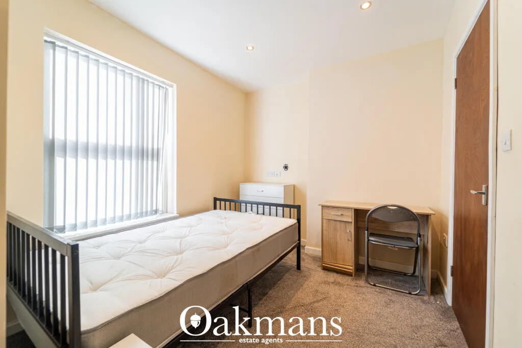 5 bedroom house for rent