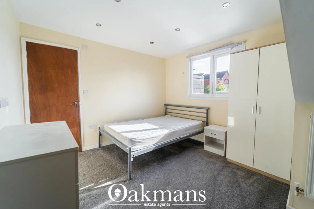 5 bedroom house for rent