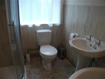 5 bedroom house for rent