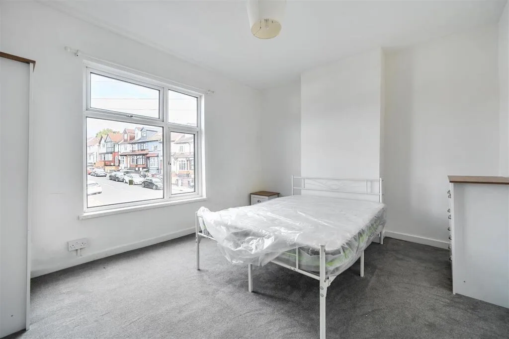 4 bedroom terraced house for rent