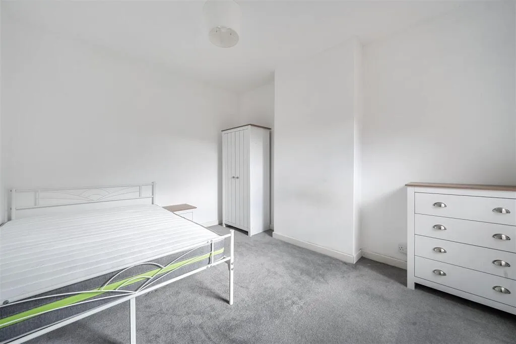4 bedroom terraced house for rent
