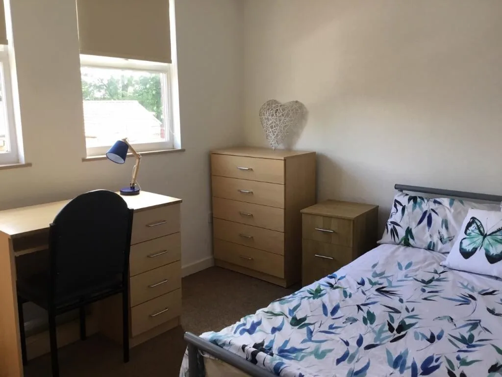 7 bedroom house for rent