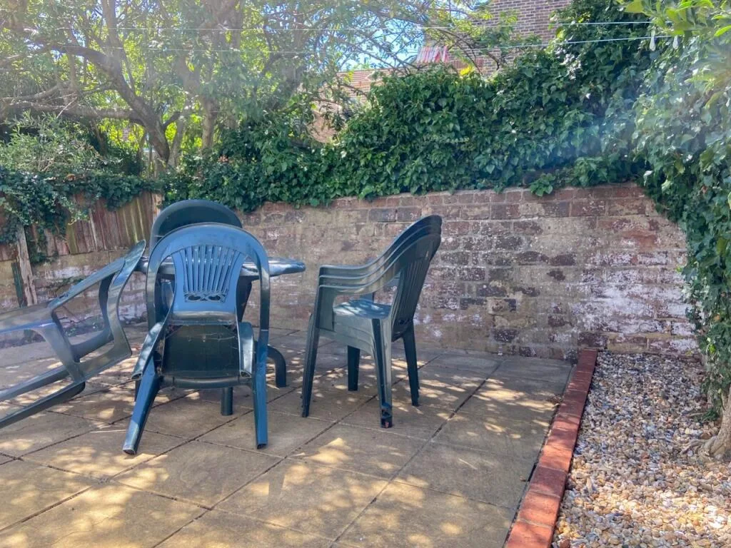 7 bedroom terraced house for rent