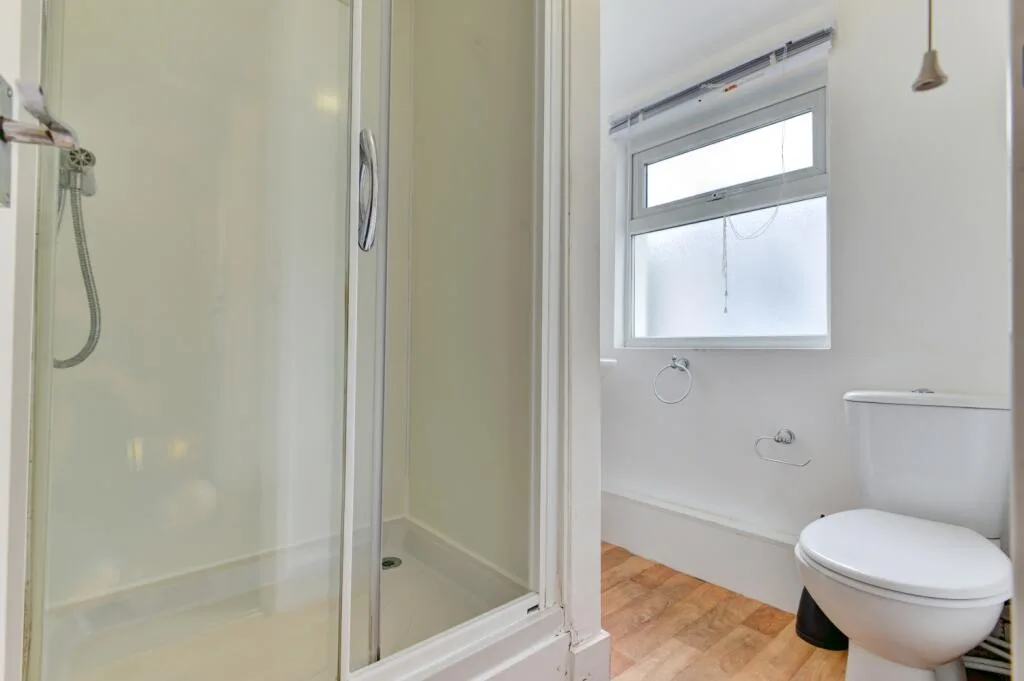 7 bedroom terraced house for rent