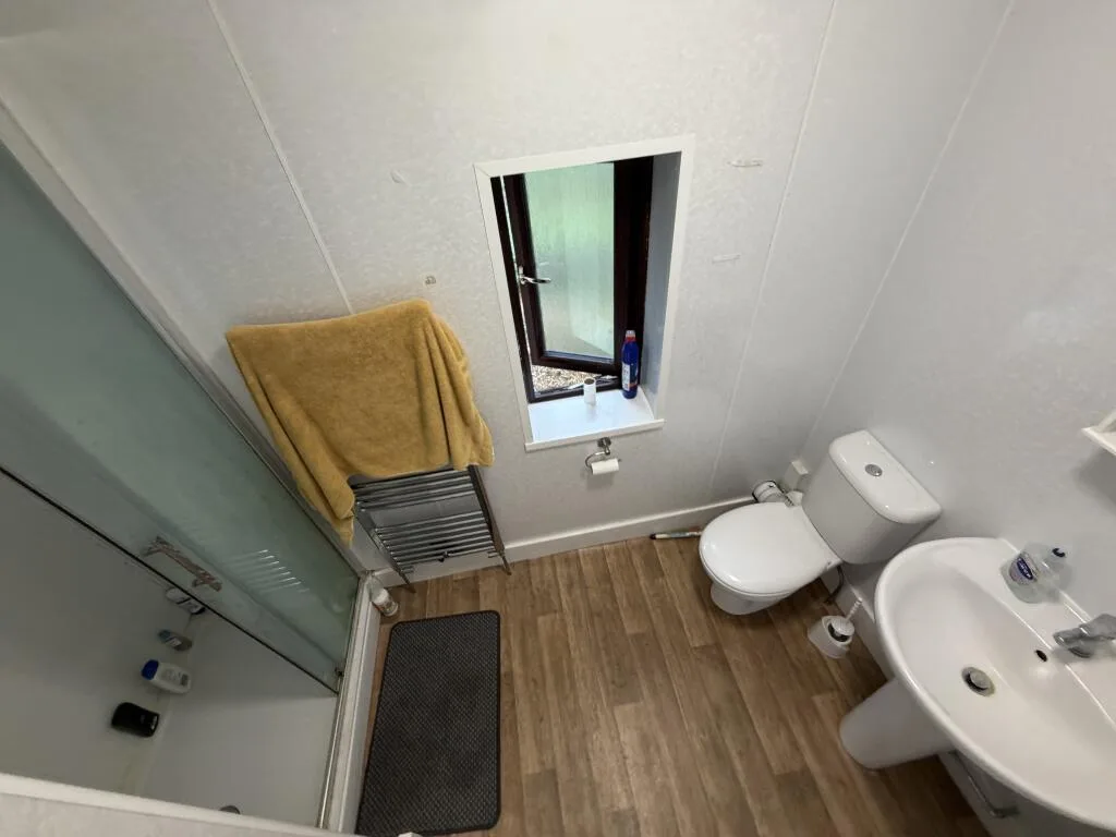 1 bedroom semi-detached house for rent