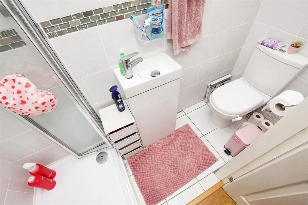 5 bedroom apartment for rent