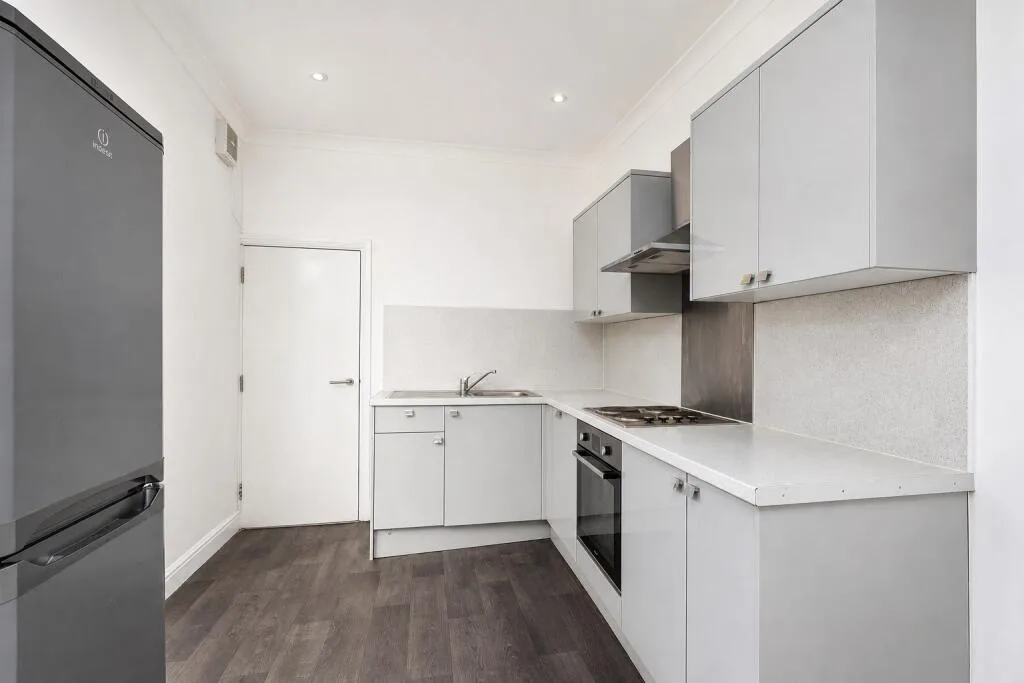 5 bedroom house for rent