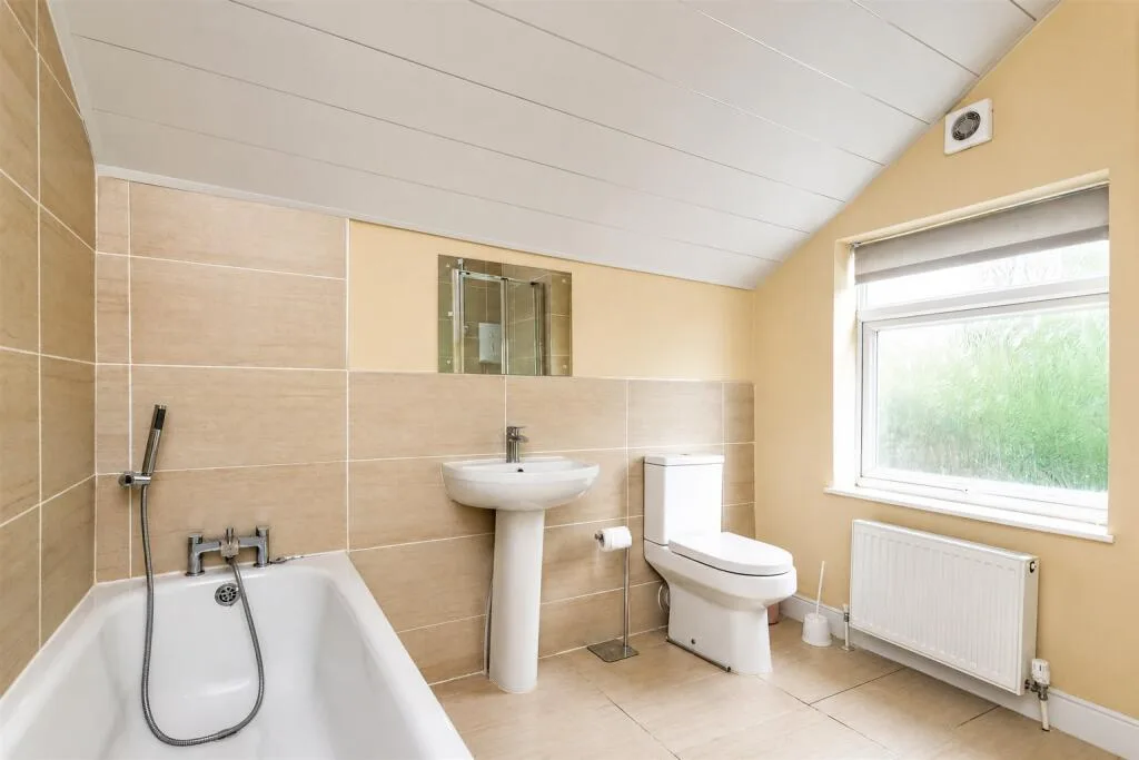 5 bedroom house for rent
