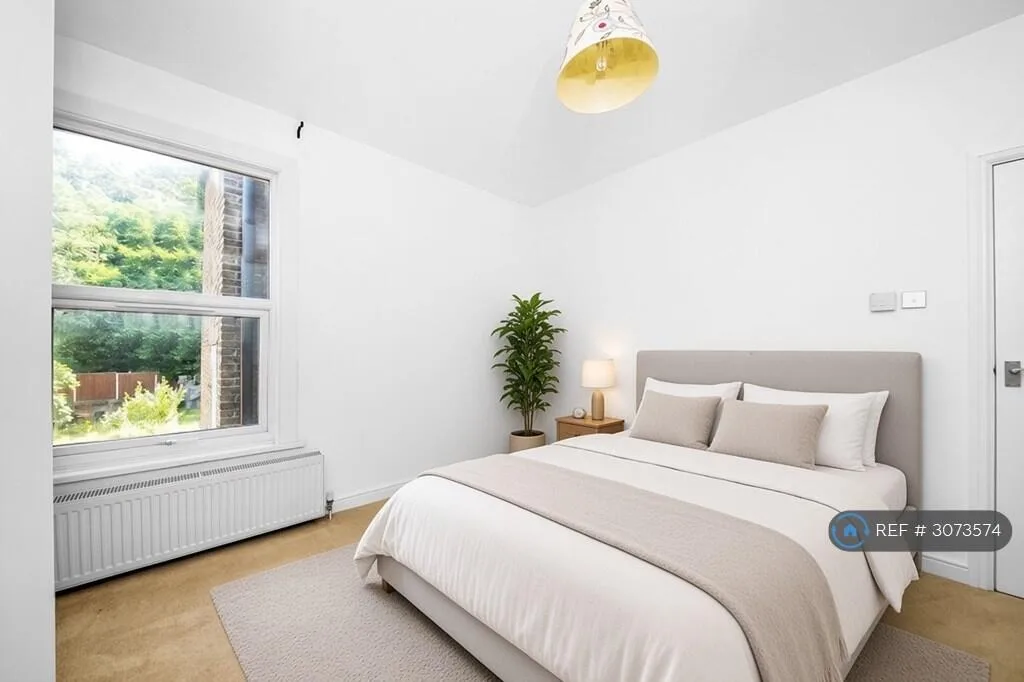 3 bedroom flat for rent