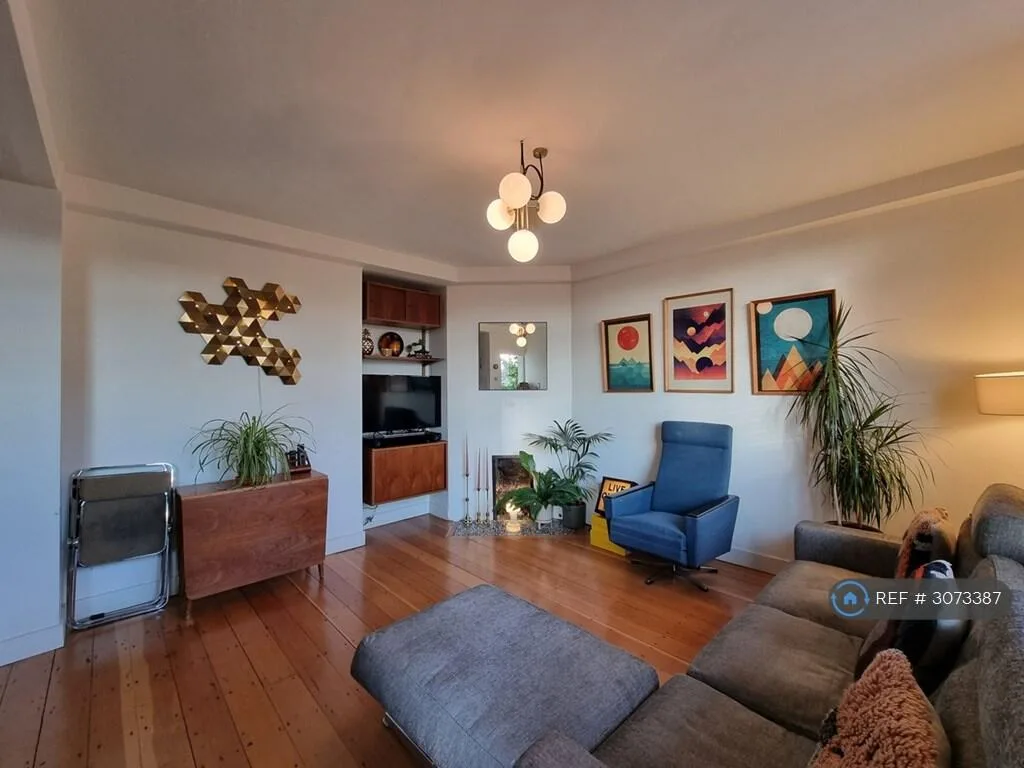2 bedroom flat for rent