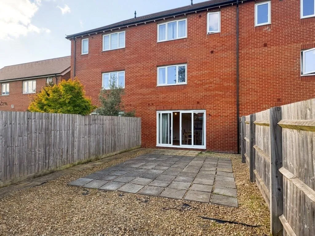 1 bedroom terraced house for rent