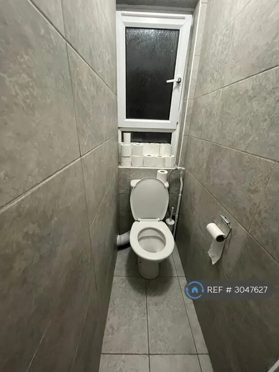 4 bedroom maisonette for rent