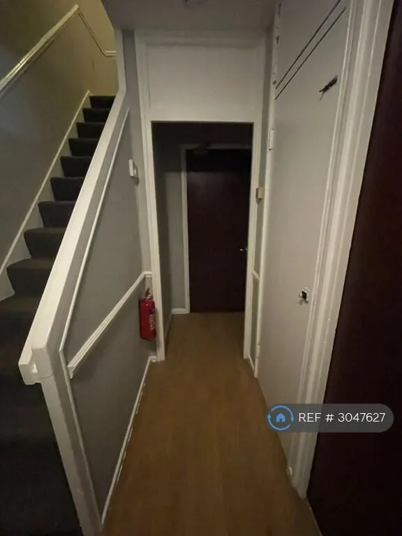 4 bedroom maisonette for rent