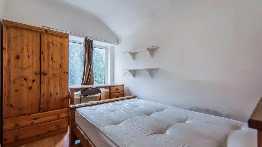 4 bedroom terraced house for rent