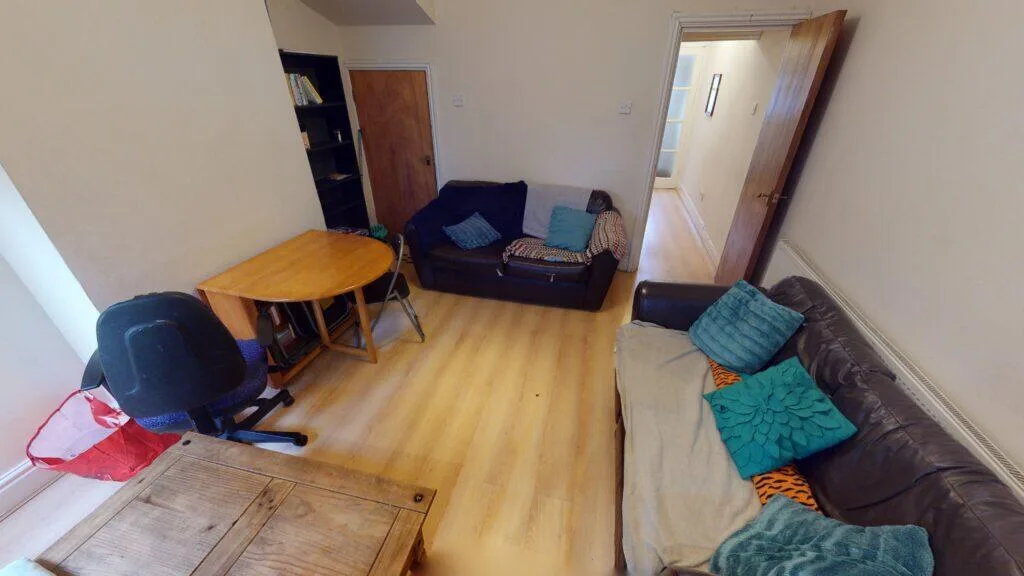 5 bedroom house for rent
