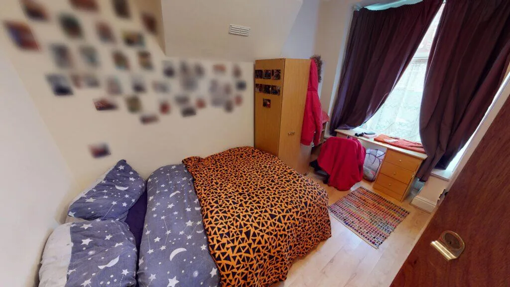 5 bedroom house for rent