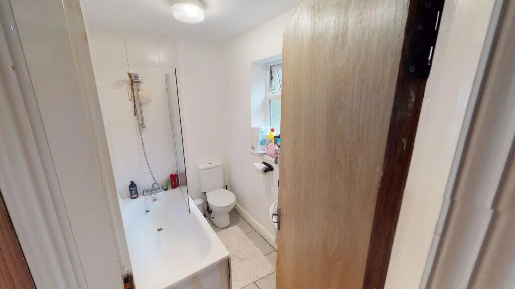 5 bedroom house for rent
