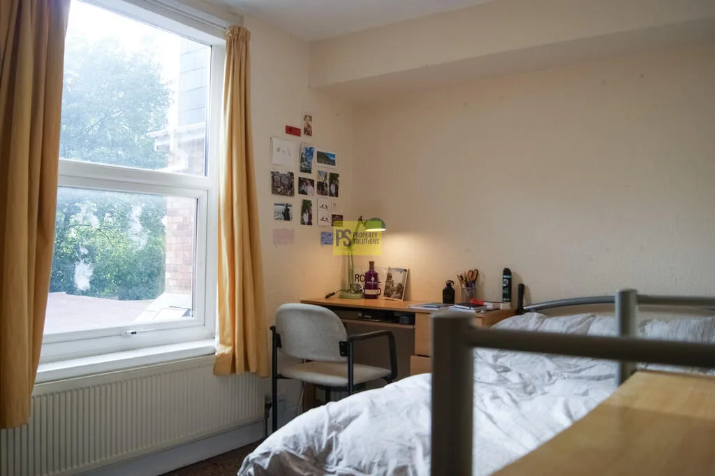 7 bedroom terraced house for rent