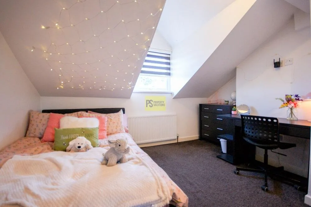 6 bedroom terraced house for rent