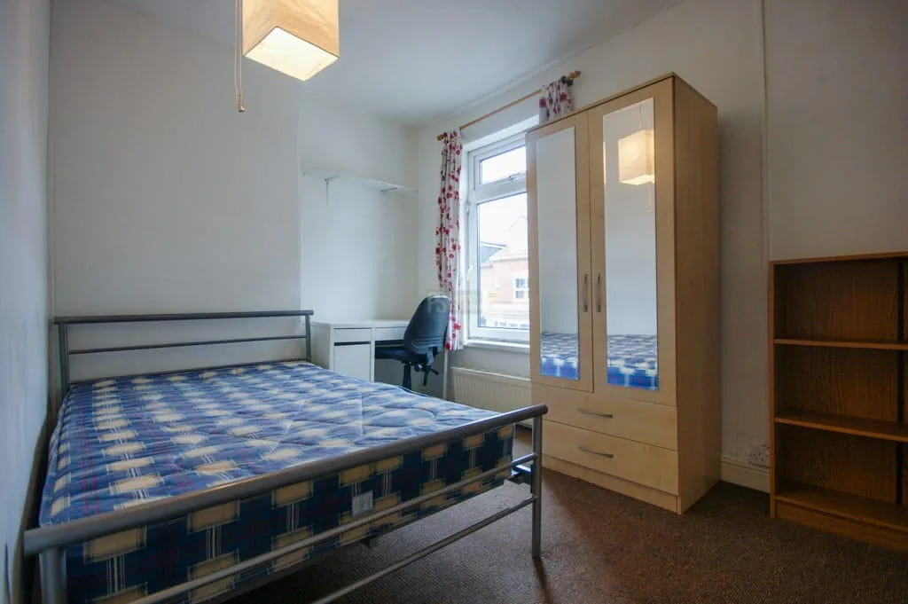 4 bedroom terraced house for rent