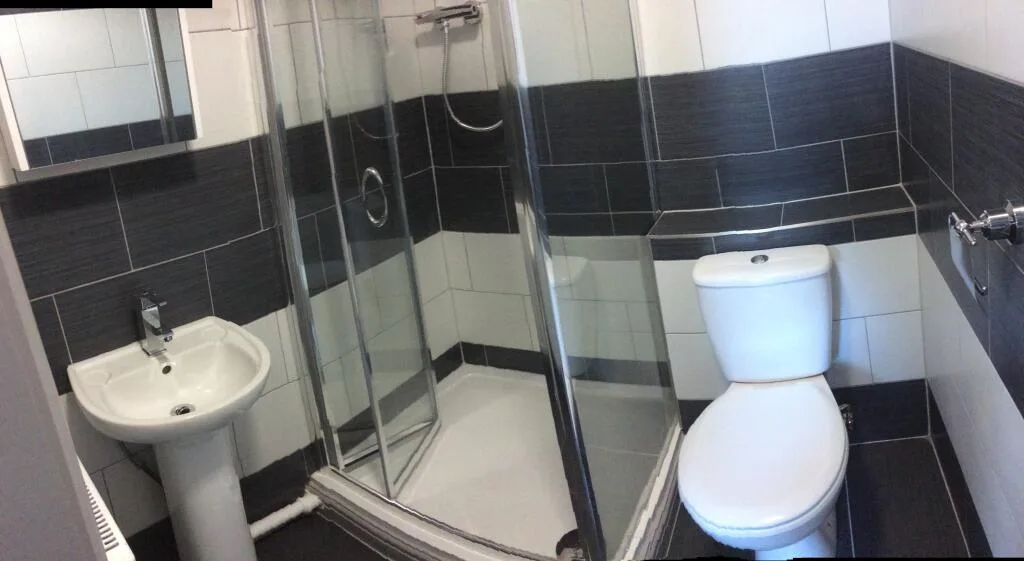 6 bedroom terraced house for rent