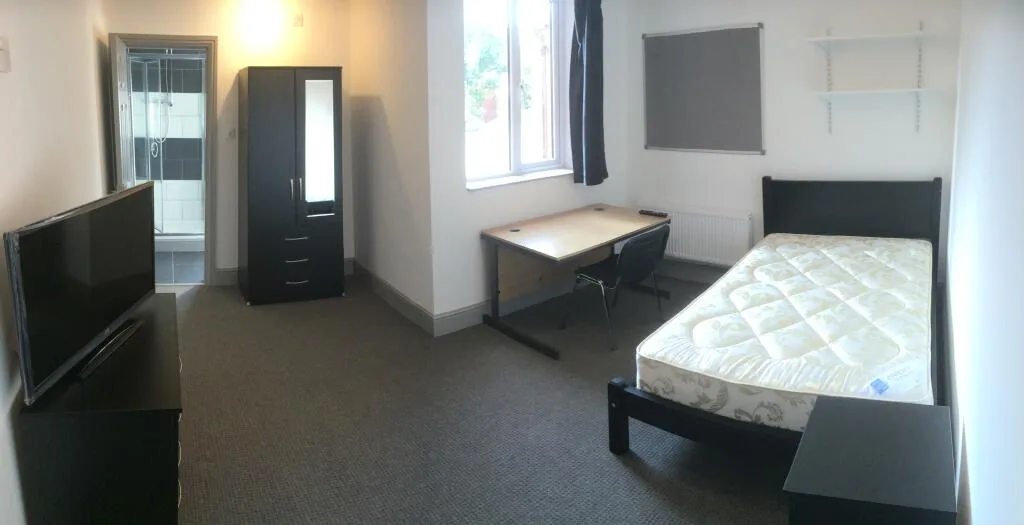 6 bedroom terraced house for rent
