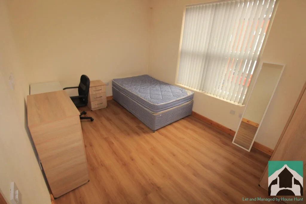 5 bedroom house for rent