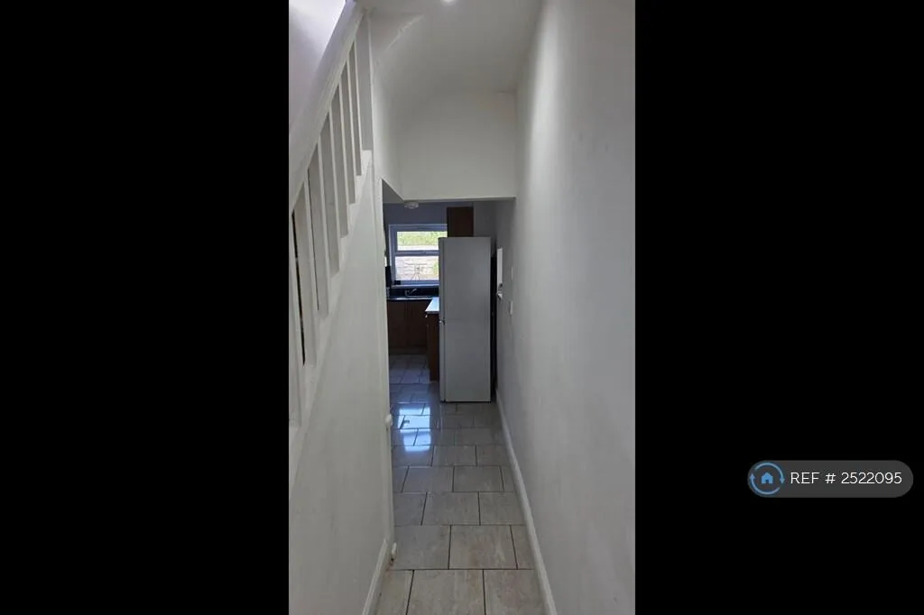 3 bedroom detached house for rent