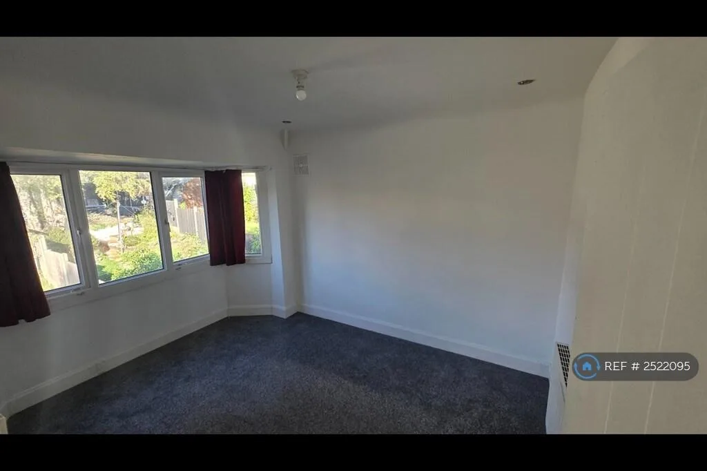 3 bedroom detached house for rent