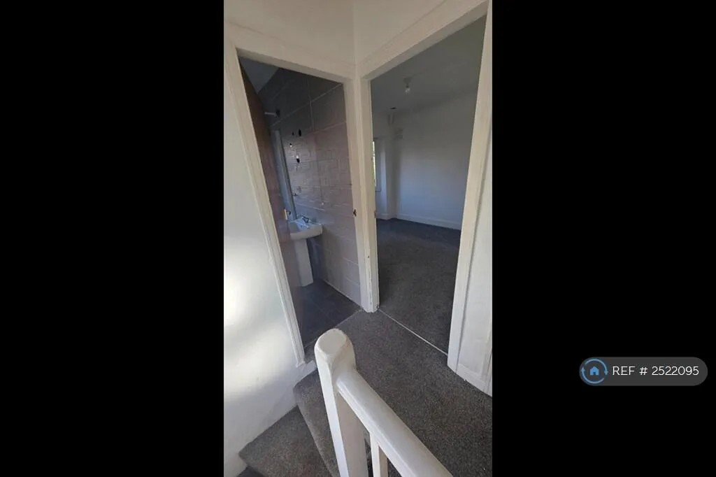 3 bedroom detached house for rent
